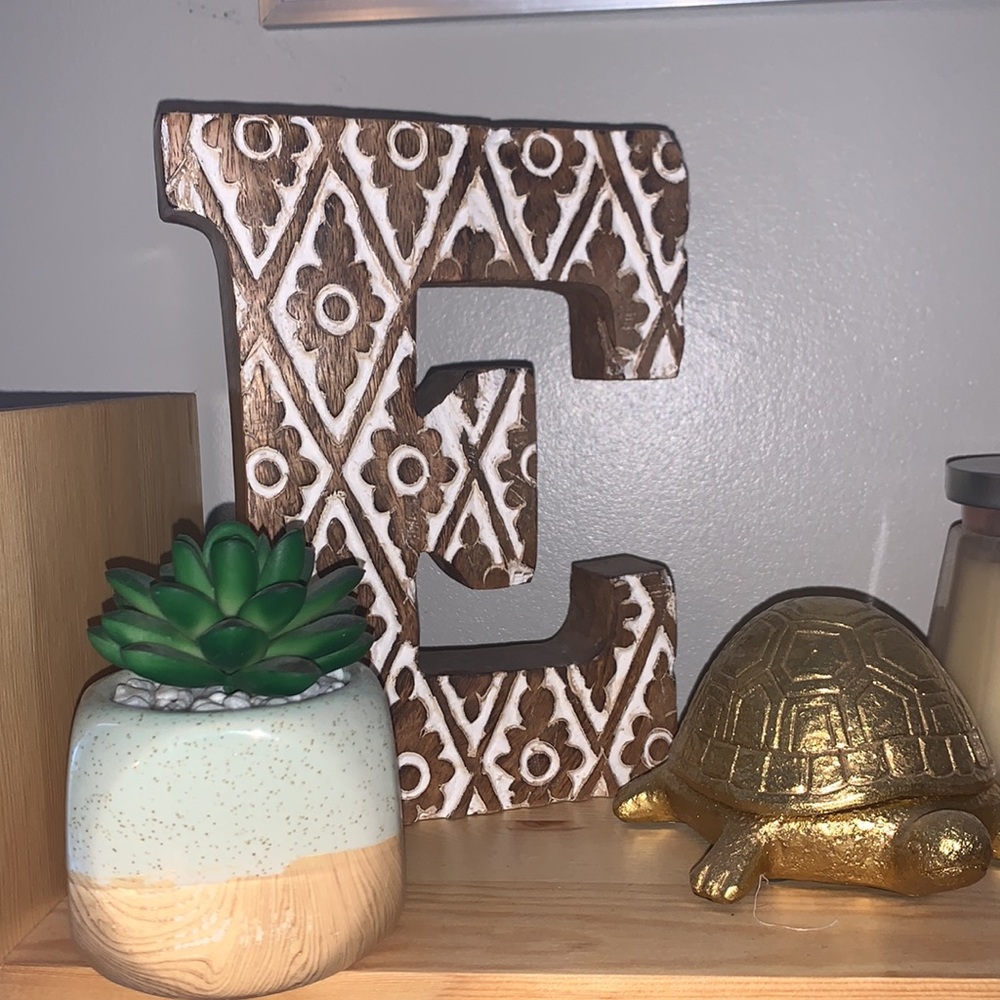 Letter “E” Decoration for Dorm Girls Apartment